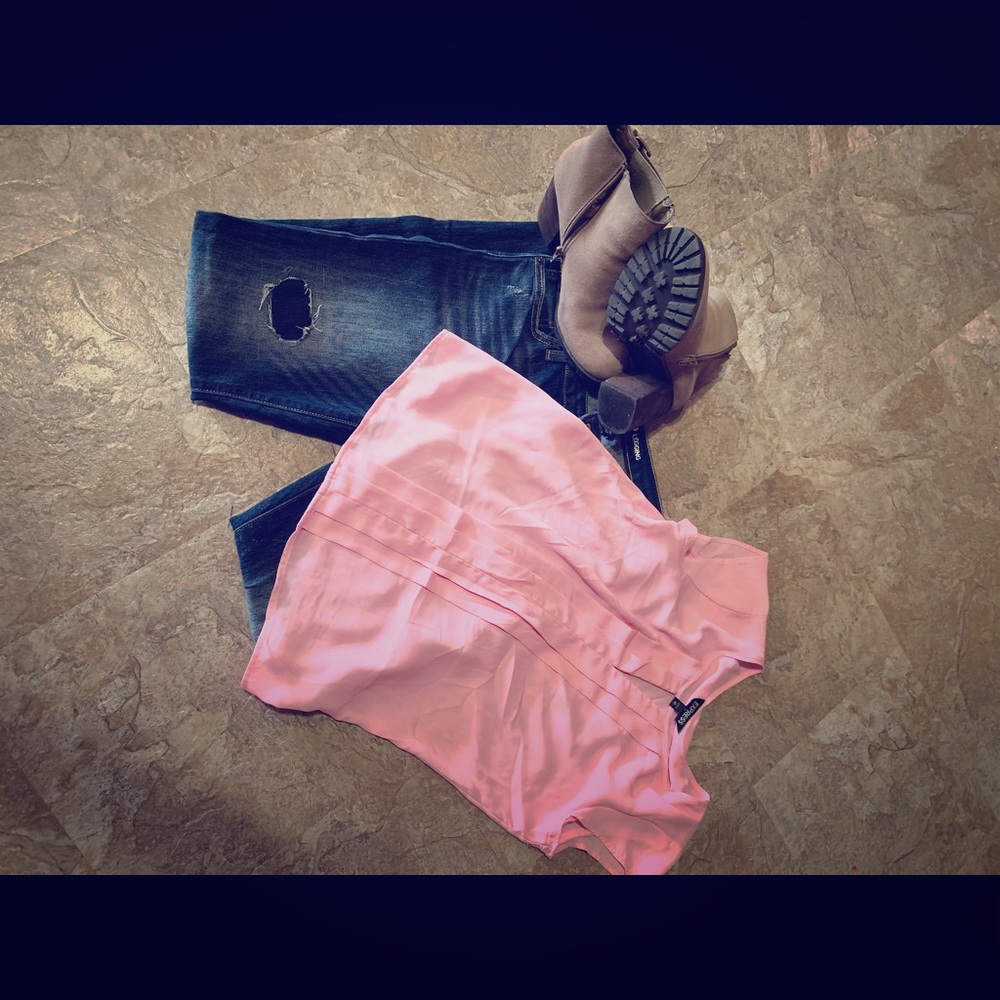 8.5 Steve Madden Boots..outfit sold together!